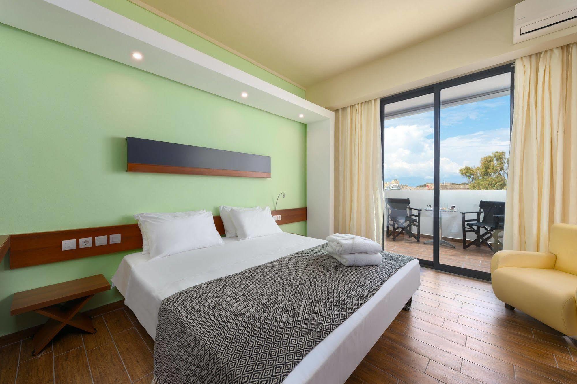 Gq Hotel & Club - Adults Only Rhodes City Bagian luar foto