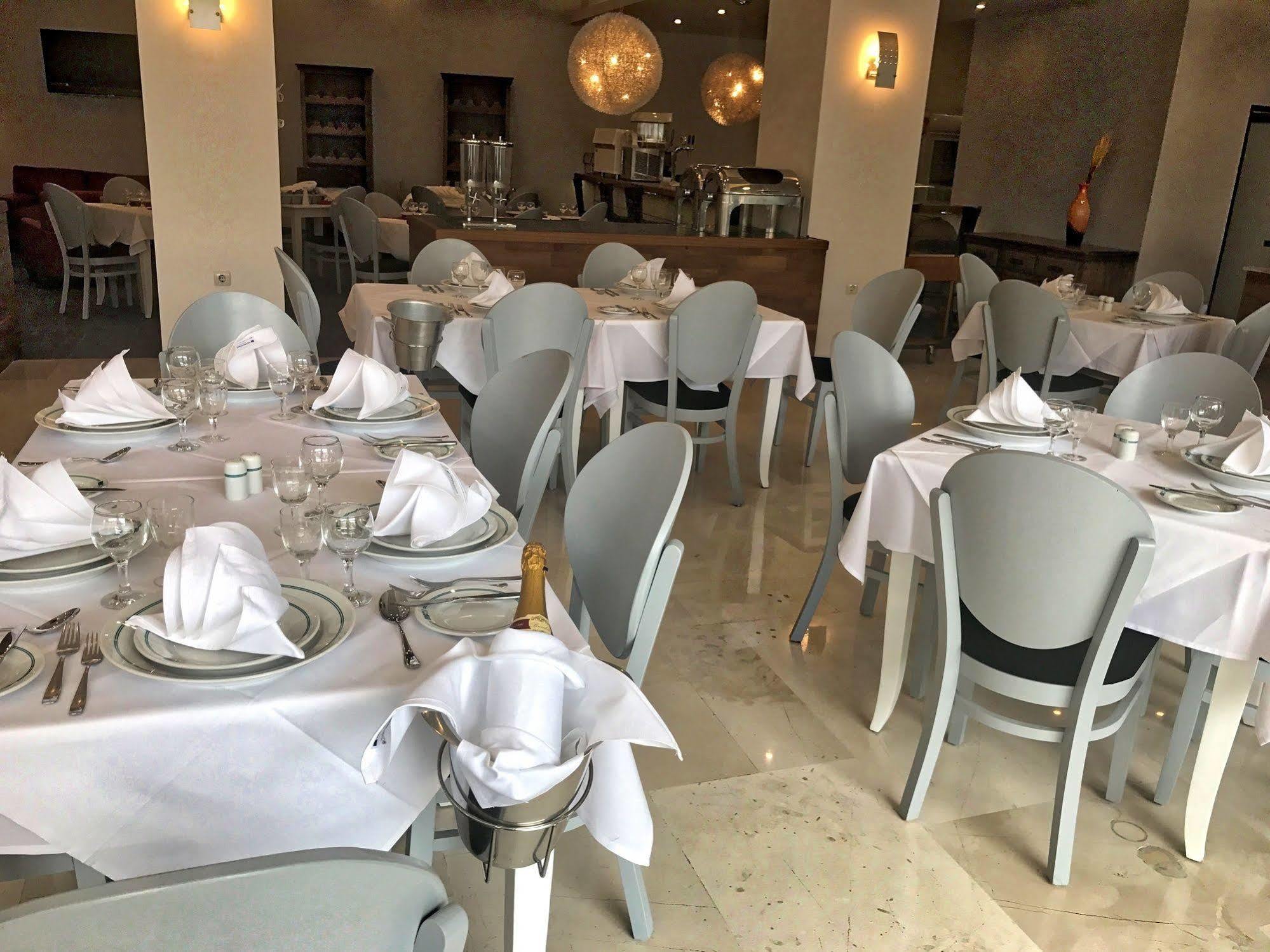 Gq Hotel & Club - Adults Only Rhodes City Bagian luar foto